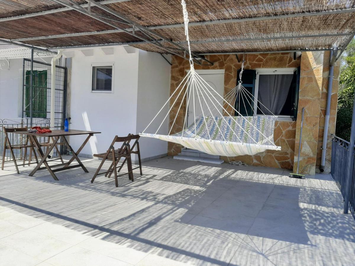 Villa Aspros - Traditionell, Ruhig Und Strandnah Λιαπάδες Εξωτερικό φωτογραφία
