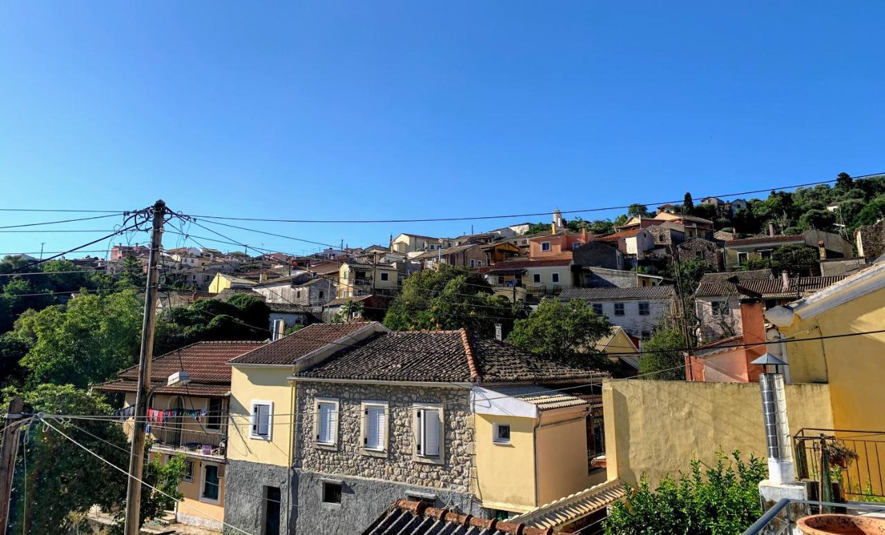 Villa Aspros - Traditionell, Ruhig Und Strandnah Λιαπάδες Εξωτερικό φωτογραφία